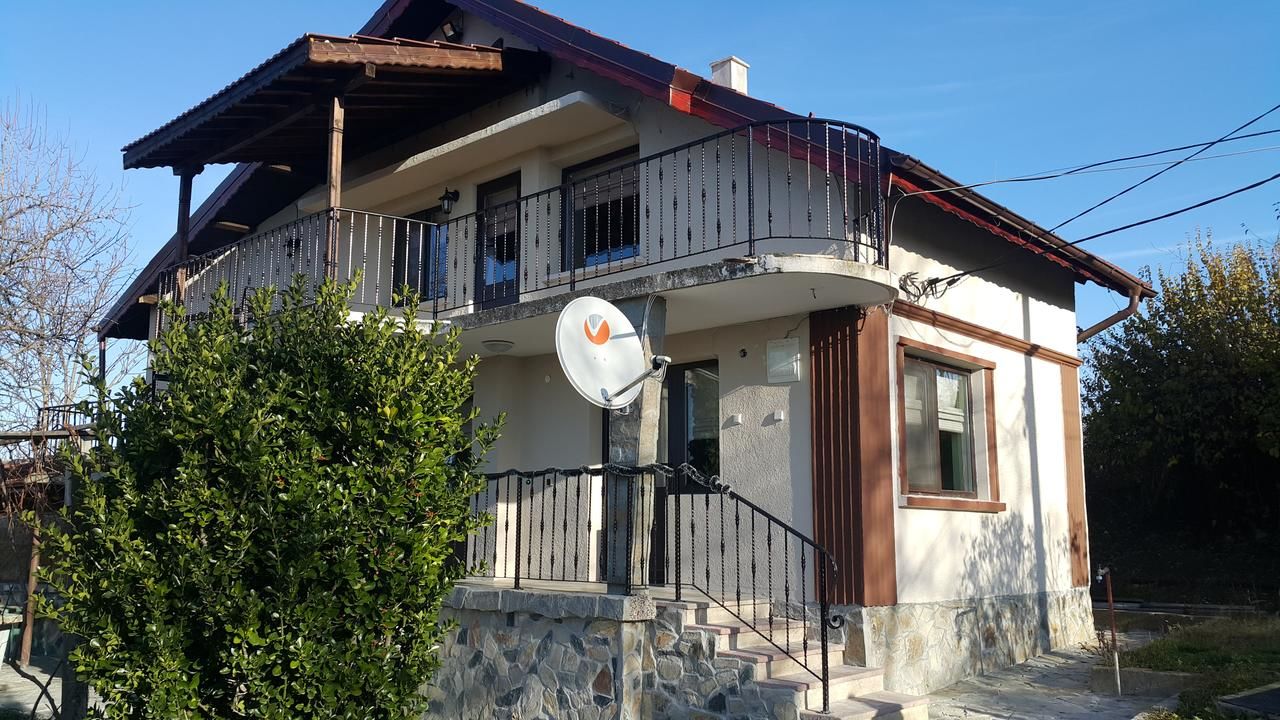 Дома для отпуска Къща Зорница Brestovitsa